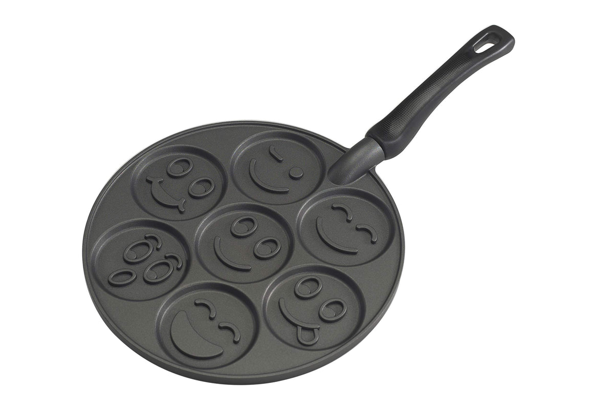 Nordic Ware Silver / Smiley Face Pancake / 10 1/2 inch diameter Specialty & Novelty Cake Pans