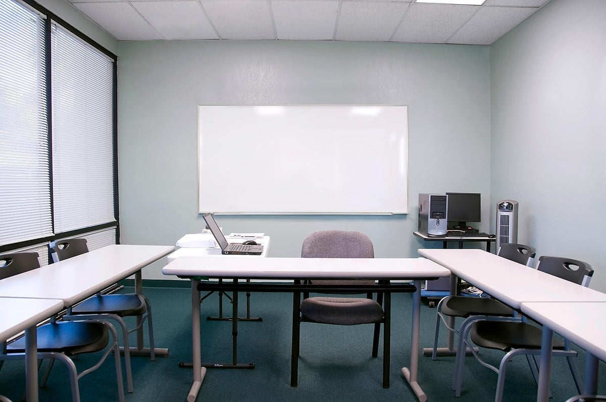 Ghent Aluminum Frame / 49"W x 48.5"H / 1 Dry Erase Boards
