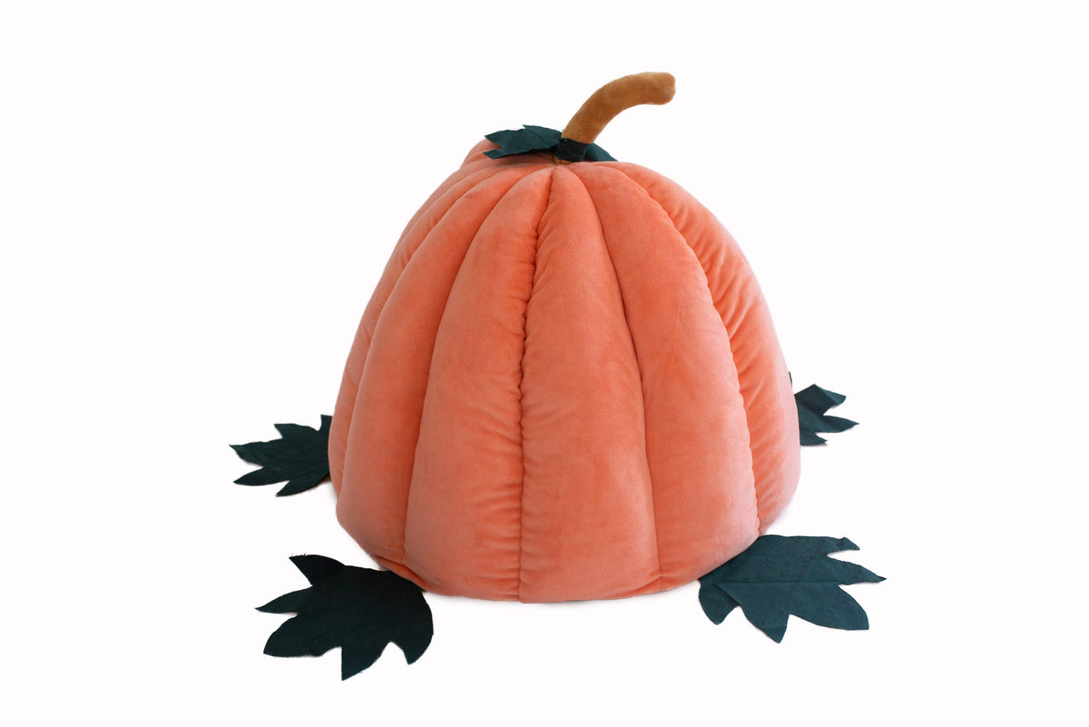 Cat Bed Model Pumpkin Shape by Armarkat – 20 x 20 x 16, Fabric, Orange, Model C85CCS