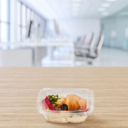 8 oz Tamper-Resistant Clear Hinged Container with Flat Lid (Case of 200) by DART – 8, 8.0 fluid_ounces, Polyethylene Terephthalate (PET), CLEAR, Pack of 200