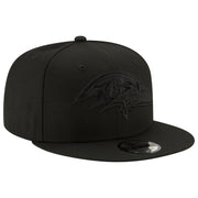 NFL 9FIFTY Black On Black Adjustable Snapback Hat Cap One Size Fits All (US by New Era – One Size, Polyester, Seattle Seahawks, Model New Era