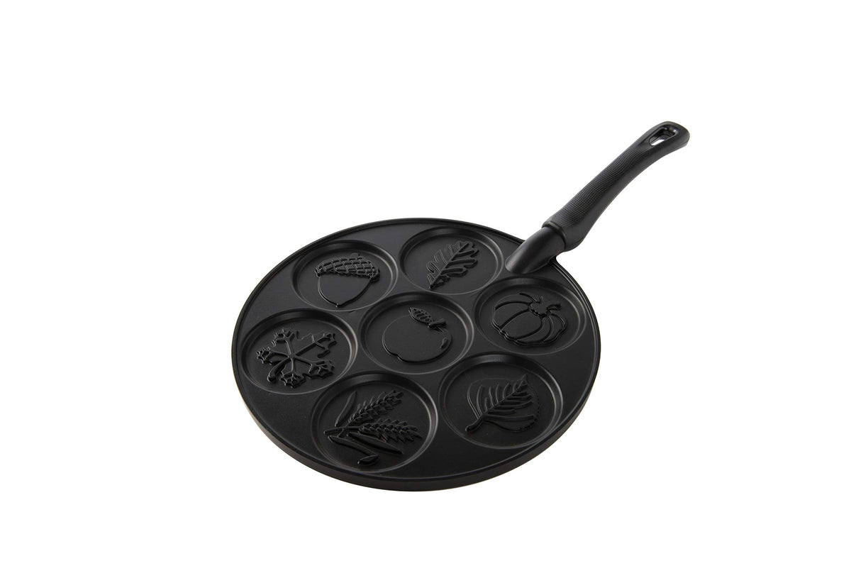 Nordic Ware Black / Autumn Leaves Pancake / Nordic Ware Autumn Leaves Pancake Pan, Black Specialty & Novelty Cake Pans