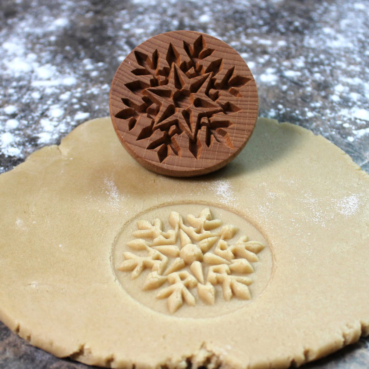 Fun Food Tools Wooden Cookie Stamp, 2.5 Inch Diameter, Snowflake CS-017