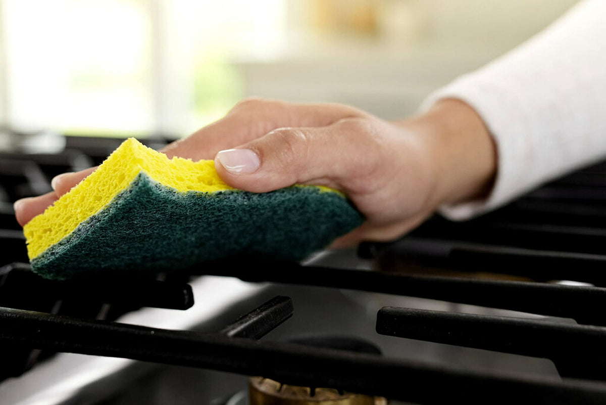 Heavy-Duty Kitchen Scrub Sponge by 3M – No Size, Plastic, Yellow