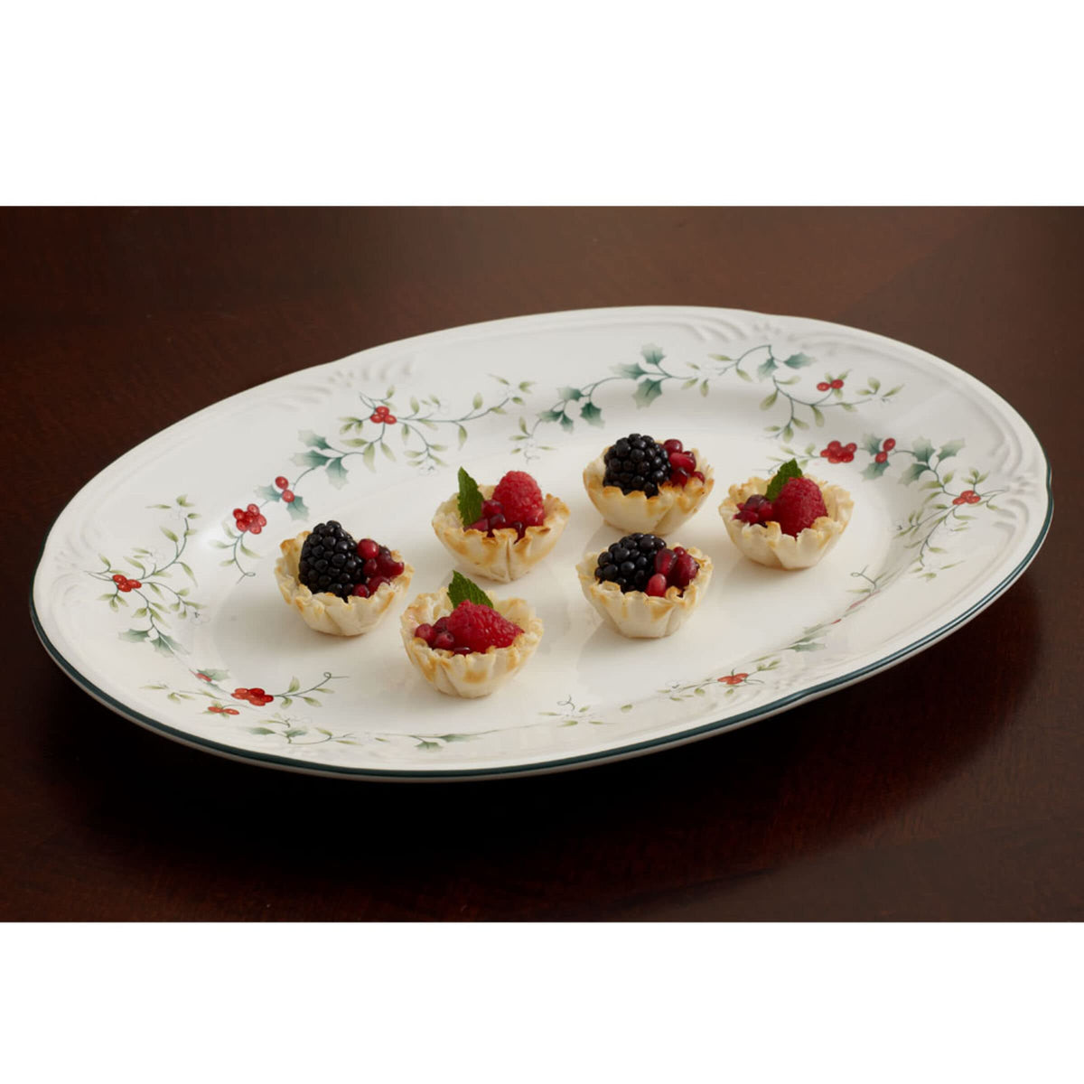 Pfaltzgraff Winterberry Stoneware Platter, 14 Inch, Multicolor