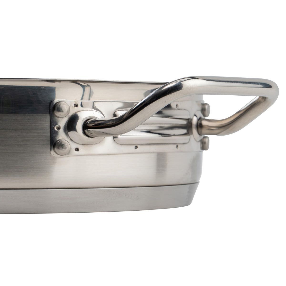 3 qt Stainless Steel Saute Pan with Cover by Winco – Standard, 3.0 quarts, Plastic, Model SSET-3