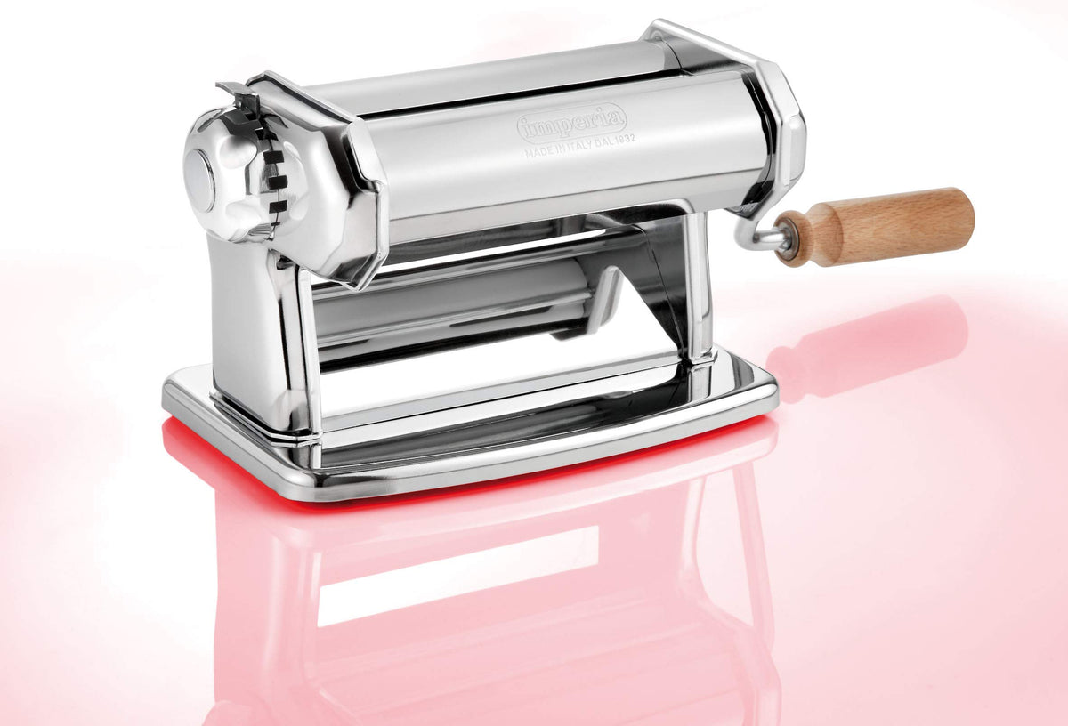Gary Valenti Pasta Machine by Imperia – 150mm, Steel Stainless, Red, Model IMPERIA _162_8005782001629