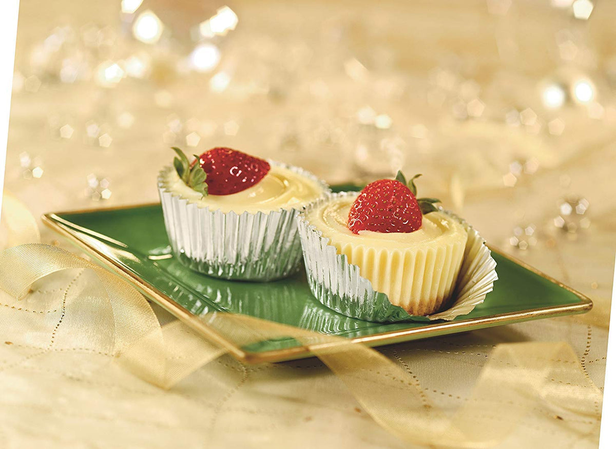 Foil Cupcake Liners by Reynolds – Silver