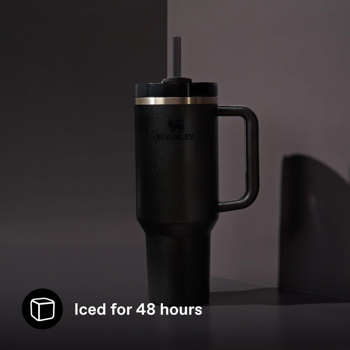 STANLEY Black 2.0 / 40.6 Ounces / Core Thermoses