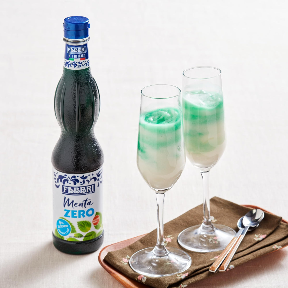 "Menta Zero" Mint Syrup 0% Sugar 18.9 fl.oz /560ml - Pack of by Fabbri – 18.9 fl.oz /560ml, Pack of 3, Model RinTalen