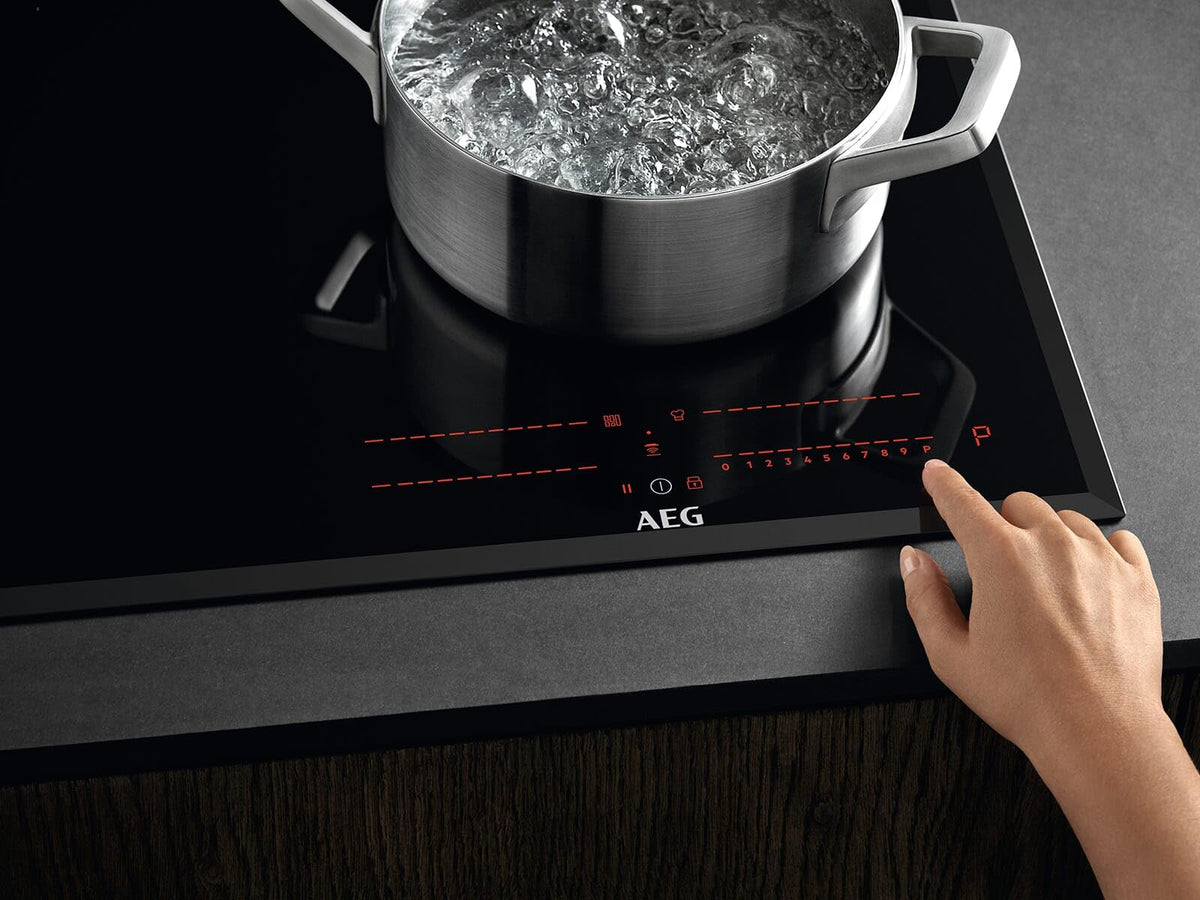 IPE84571FB Vitro Induction Vac by AEG – youth large / 11-13, Glass Ceramic, Black, Model 949597480