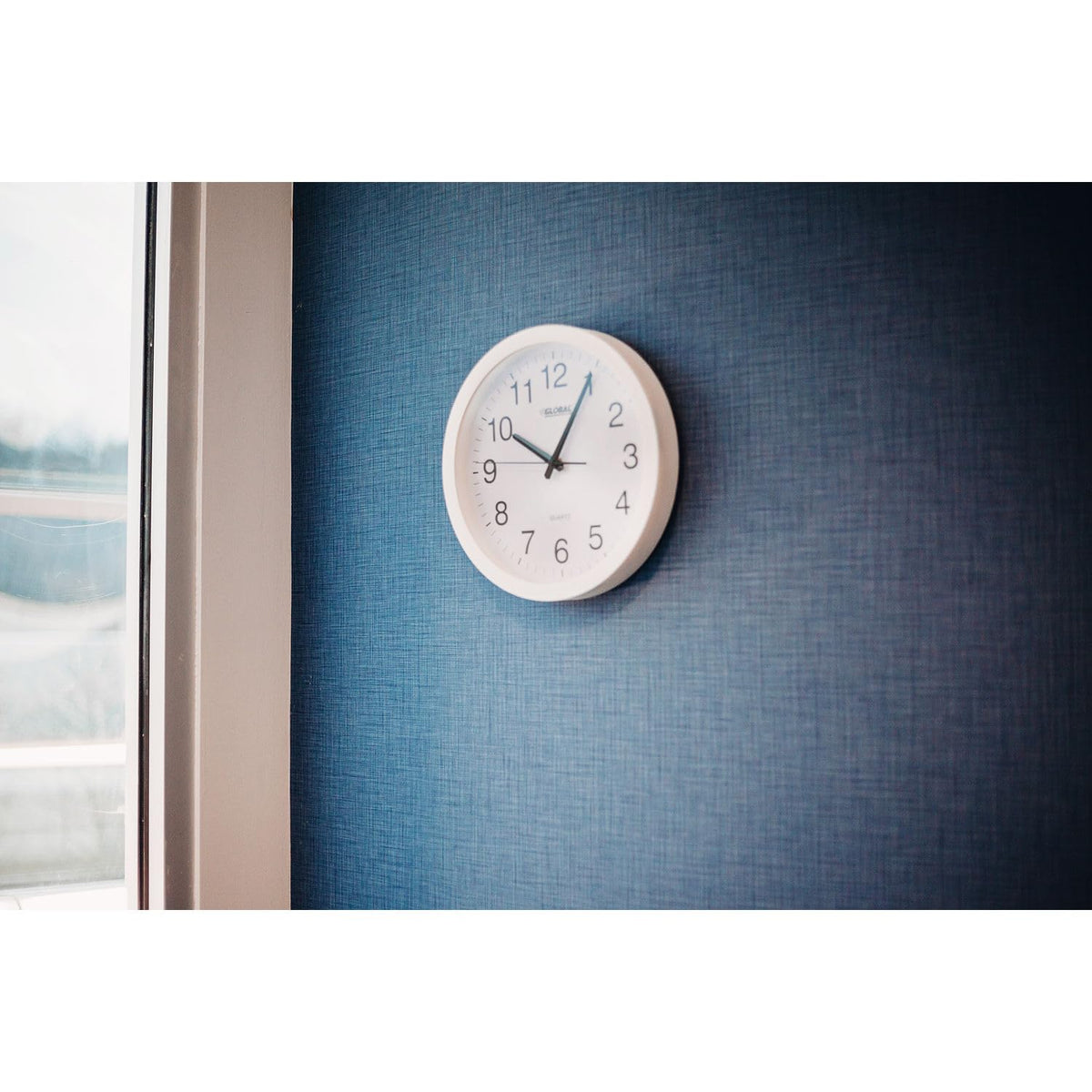 12" Wall Clock by Global Industrial – Plastic, White, Model 695323