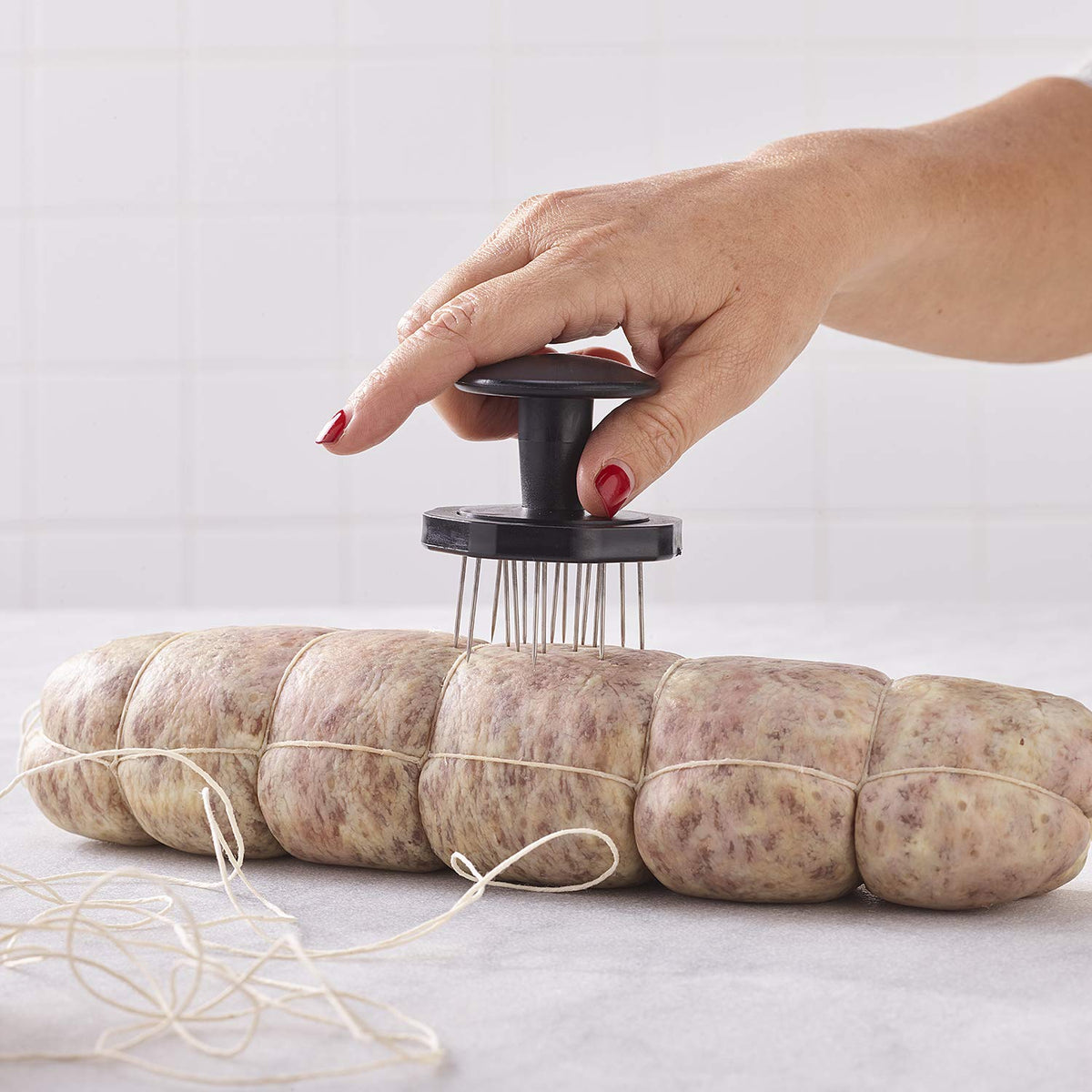 World Cuisine Salami Pricker by PADERNO – 1 5 inch, Black/Silver, Model 42523-00