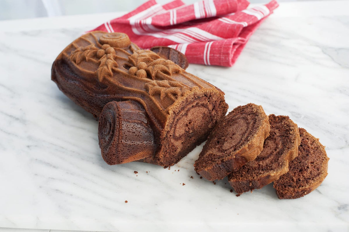 Yule Log Pan by Nordic Ware – One Size., 9.0 cups, Aluminum, Silver, Model 86448