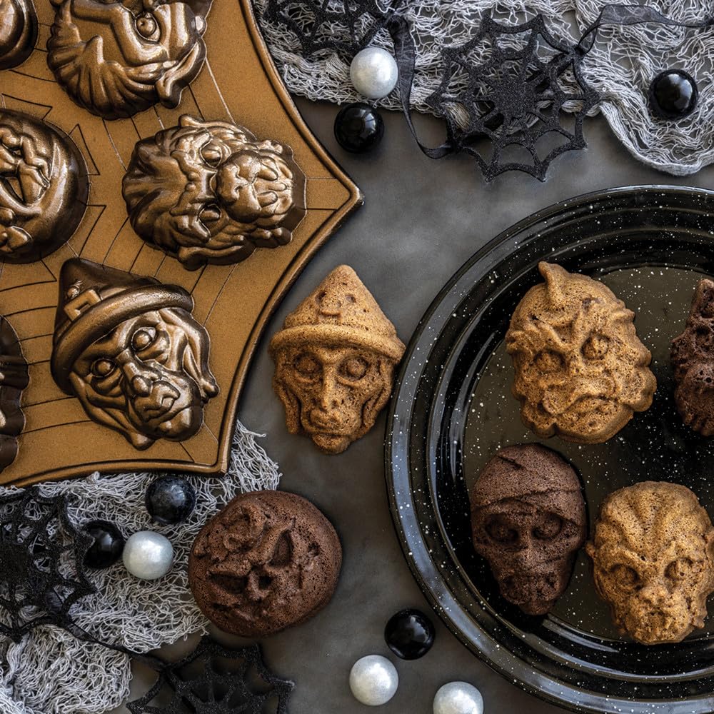 Monster Mask Cakelet by Nordic Ware – 4 Cup Capacity, 4.0 cups, Aluminum, Bronze, Model 95948