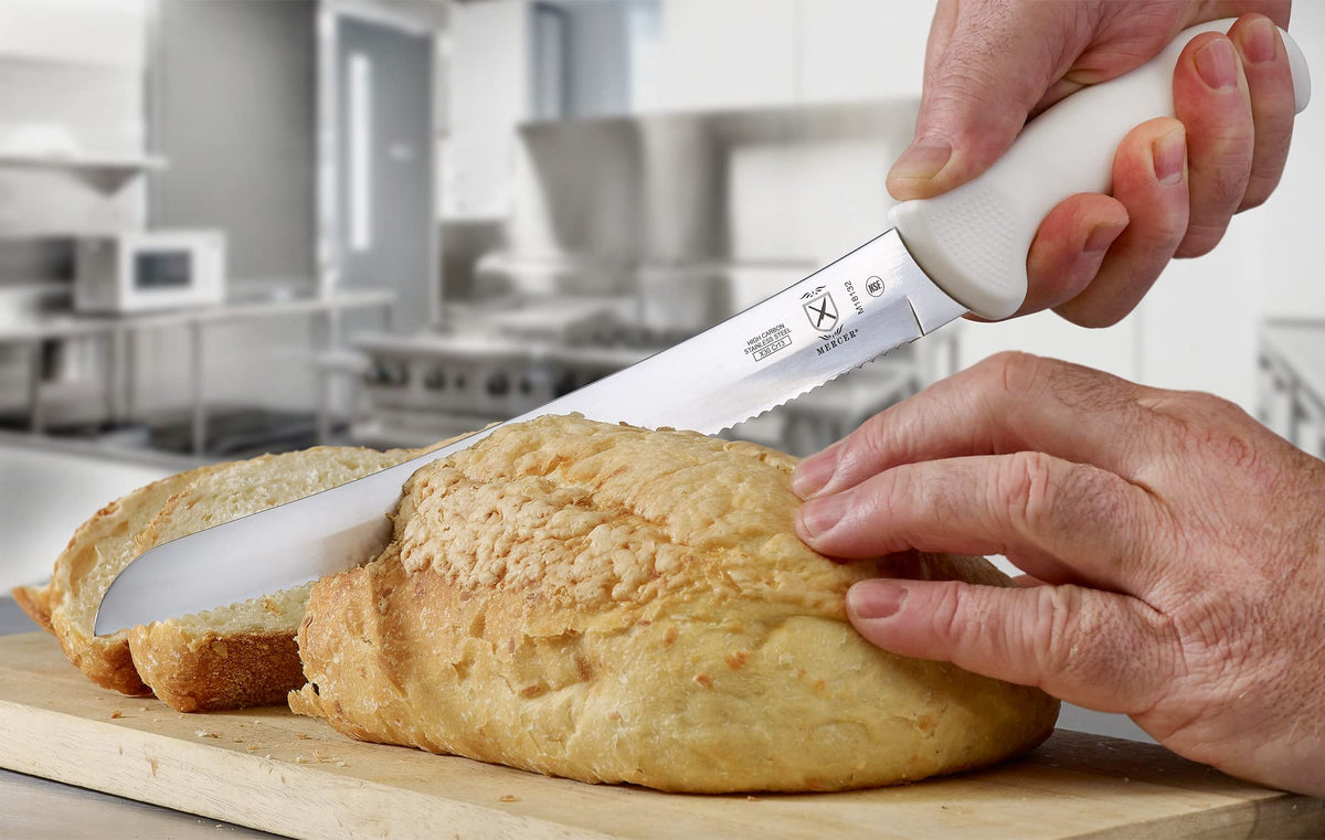 Ultimate White 10" Curved Wavy Edge Bread Knife by Mercer Culinary – 10", Stainless Steel, White, Model M18132