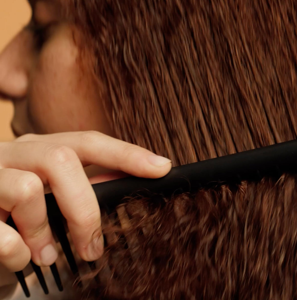 designed Detangling comb (Black/Rose) by Dyson – Black