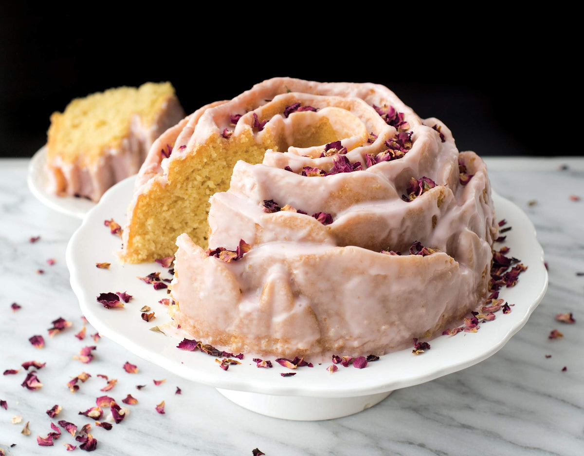 Nordic Ware Toffee / 10 cups / Rose Bundt Bundt Pans