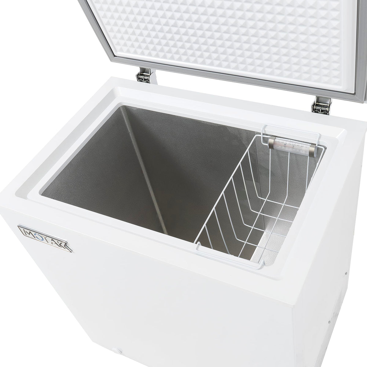 30" Mobile Chest Freezer by MOTAK – 30.30x23.00x35.00, In Description, White, Model MCF-5