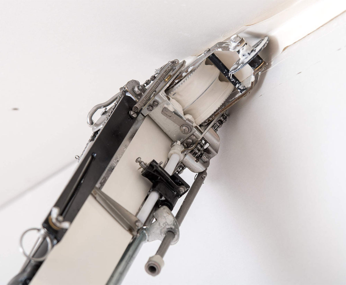 Automatic Drywall Taper | Quick-Clean Head by DEWALT – 56", Aluminum, Model DXTT-2-760