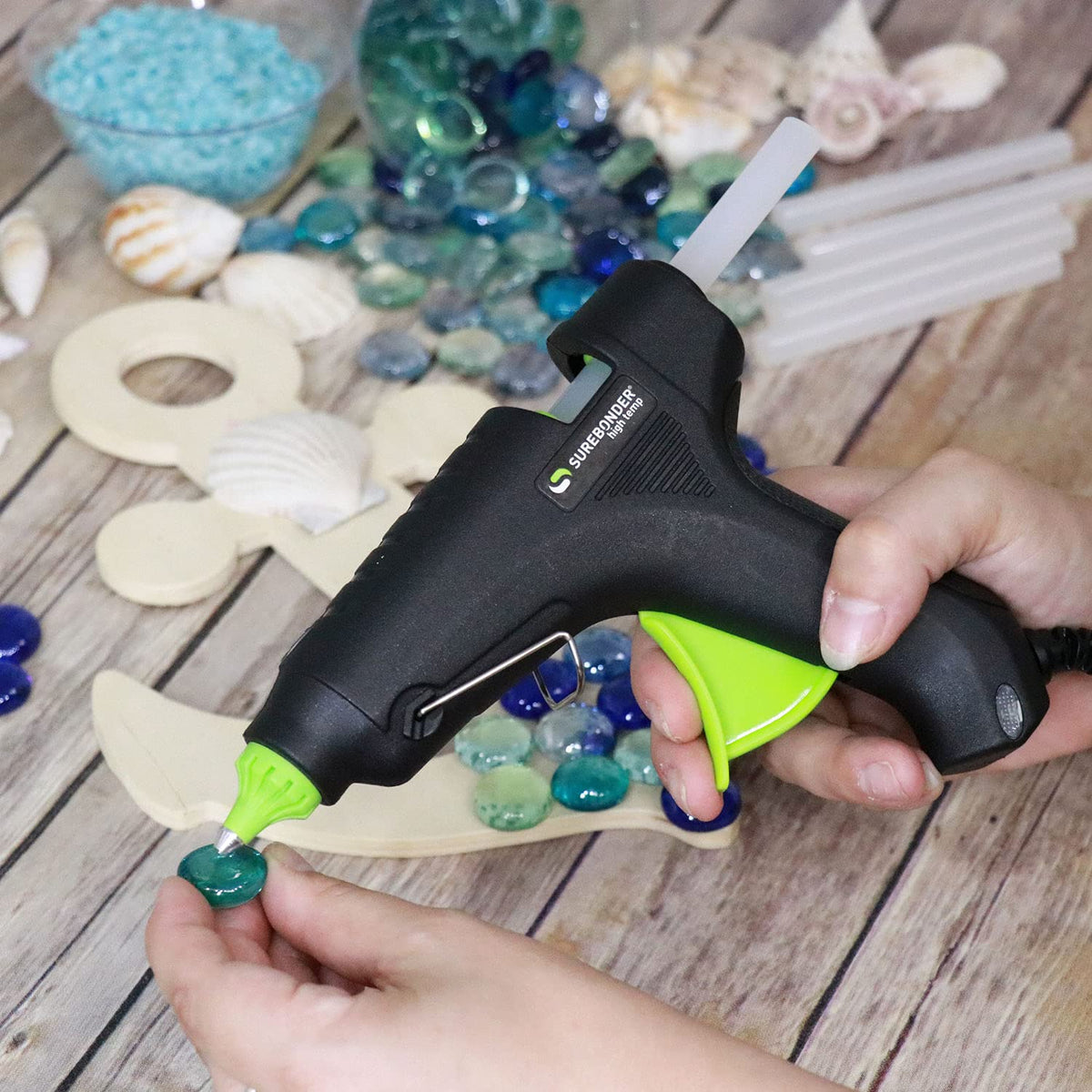 Essentials Series 40 Watt Full Size High-Temperature Hot Glue Gun for Crafting by Surebonder – 1 Pack, Plastic, Black and Green, Model H-270