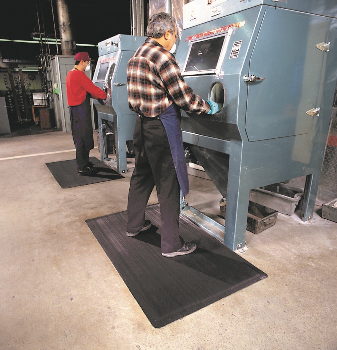 474 Ergo Anti-Fatigue Mat by Notrax – 1/2 inches x 3 feet x 5 feet, Rubber, Black, Model 474S0035BL
