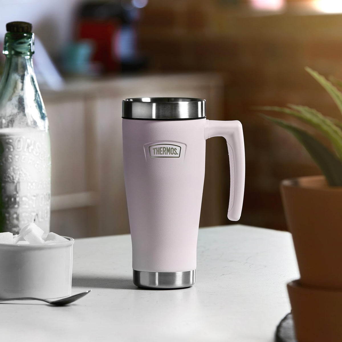 THERMOS Peony Pink / 15.9 Ounces / Modern Cups & Mugs