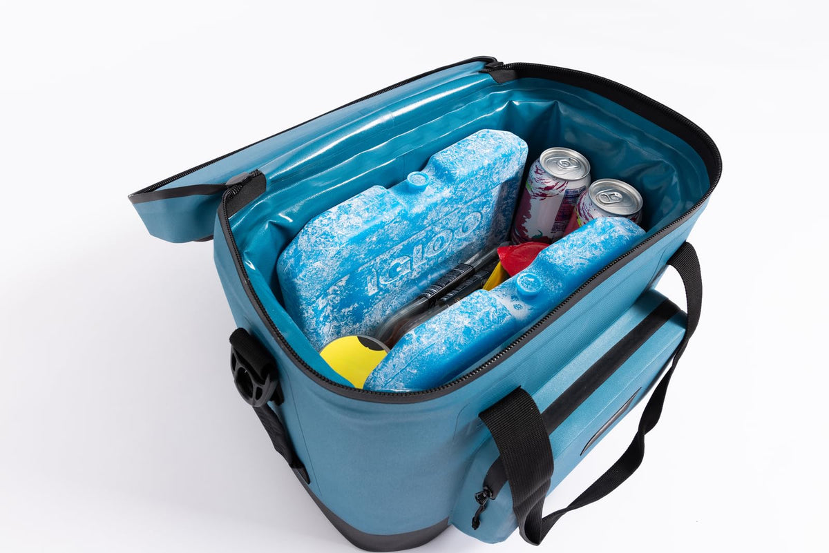 Maxcold Ice Blocks by Igloo – X-Large, 50.0 liters, Plastic, XL, Model 25334