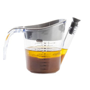 Tablecraft Gravy Fat Separator, 16oz Plastic Pitcher with Strainer, Clear