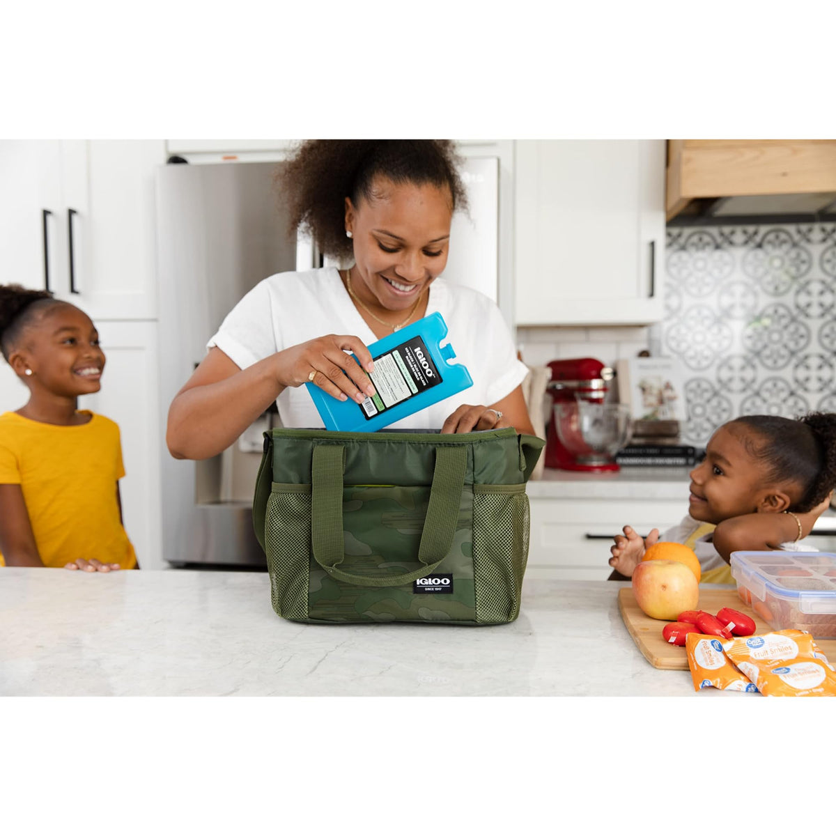 Igloo Medium / 0.0 liters / 1 Cooler Accessories