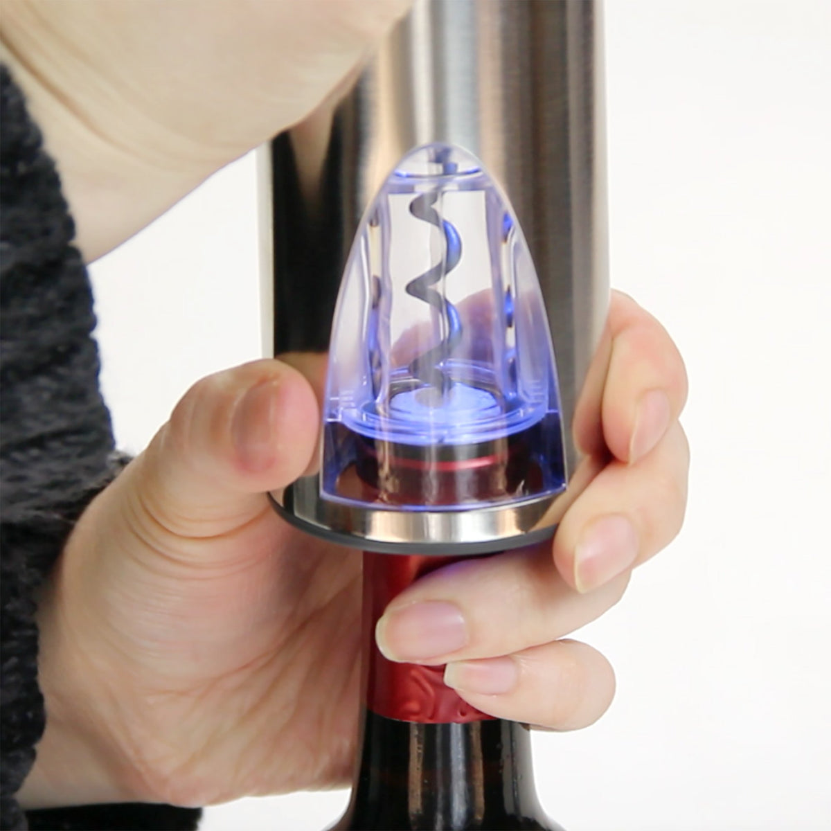 Electric Rechargeable Wine Opener with Base and Foil Cutter by Vinturi – Rechargeable, Plastic, Silver, Model V9046