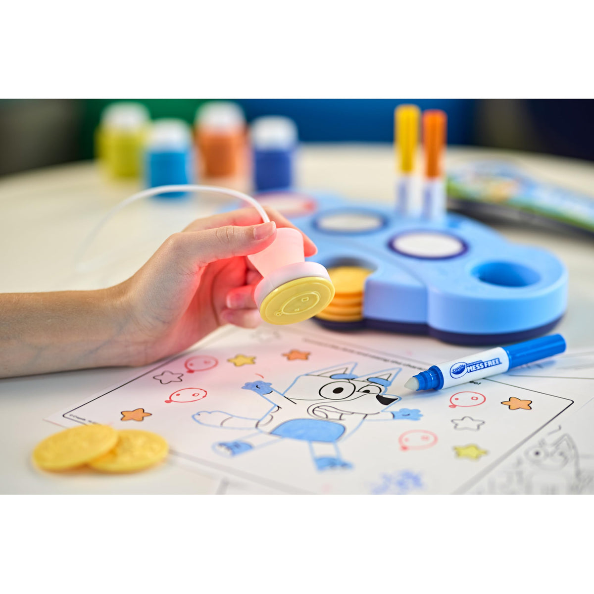 Magic Light Up Bluey Stamper Art Set by Crayola – Compact, Plastic, Blue, Model 750273