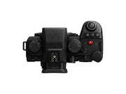 Panasonic Body Only / Black-9 / 1 Mirrorless Cameras