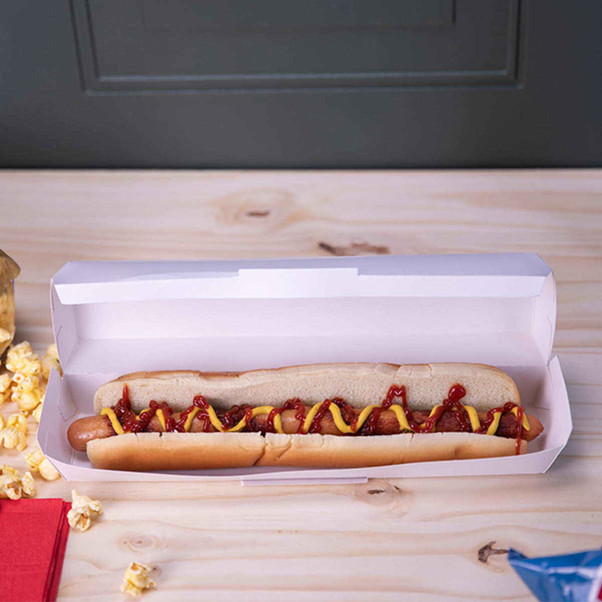 SOUTHERN CHAMPION TRAY Foot Long / 11-3/8" x 2-3/8" x 2-1/4" / White Clamshell Take Out Containers