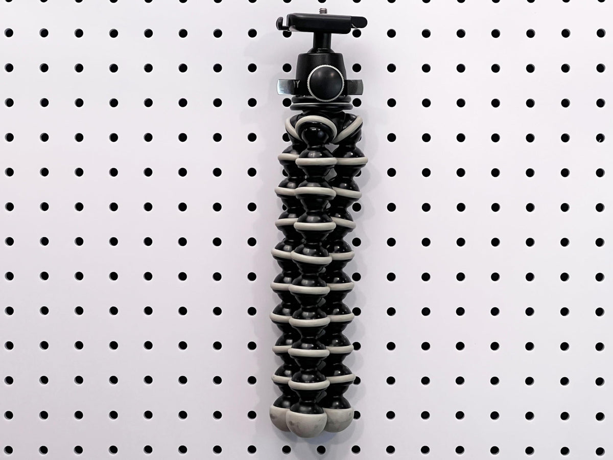 Durahook 2 1/8in. Extended Clip with 3/4in. to 1 1/4in. Hold Range by Triton Products – Steel, Silver, Model 73107