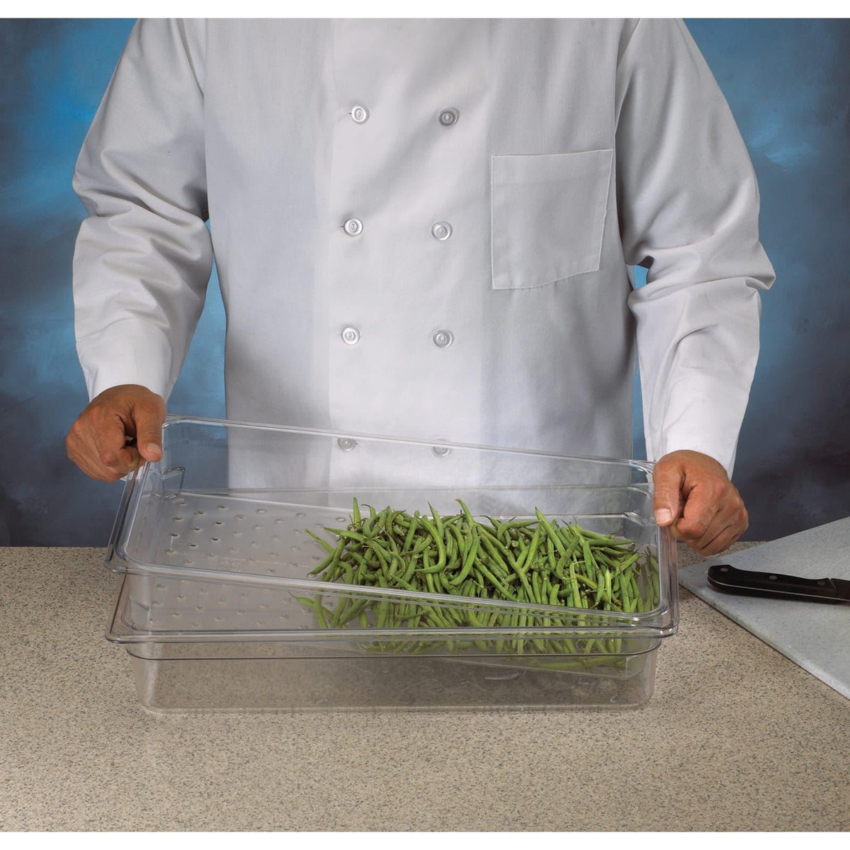 Cambro 14CW 13.7 qt Capacity – 20-7/8" Length x 12-3/4" Width x 4" Depth, Camwear Clear Polycarbonate Full Size Food Pan