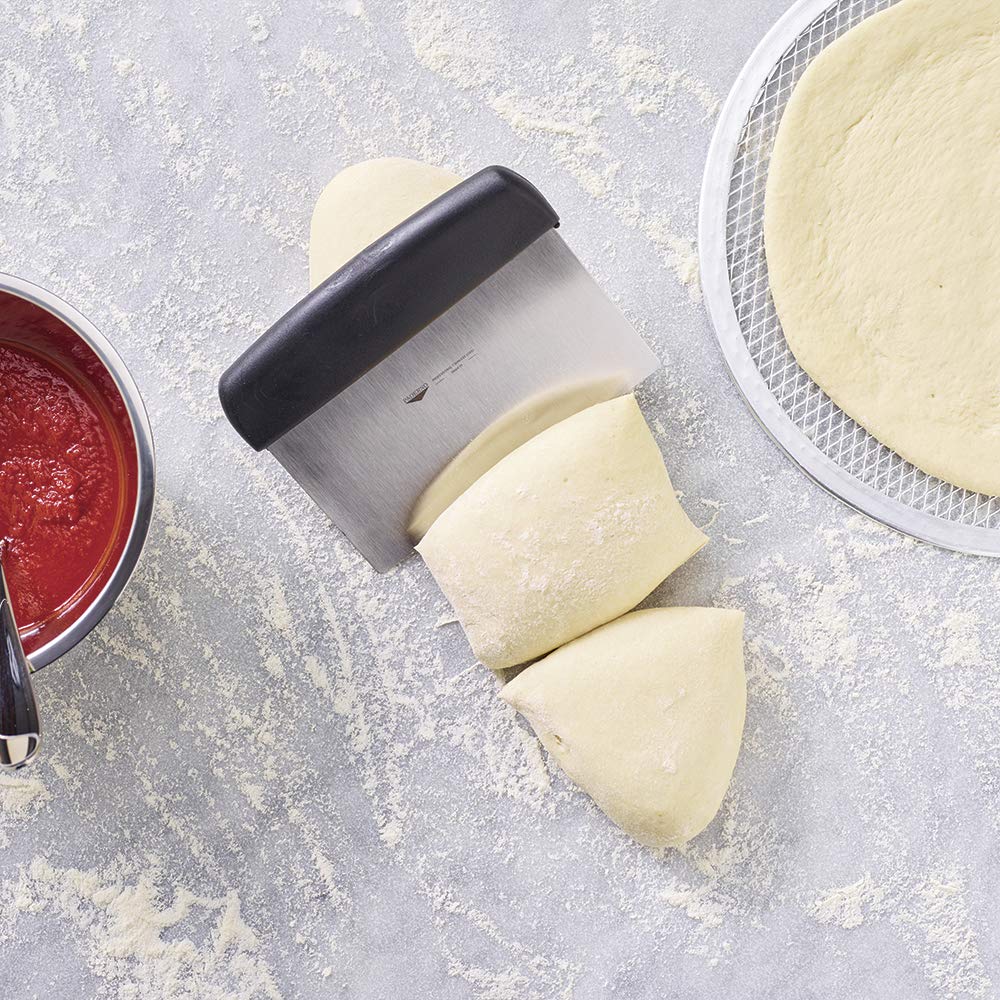 Dough Scraper Cm 15 S. by PADERNO – 15cm/5.9in, Stainless Steel, Black, Model 18504-15