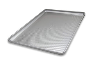 Bakeware Heavy Duty Half Sheet by USA Pan – Half Sheet Pan, Aluminized Steel, Silver, Model 1051HS-6