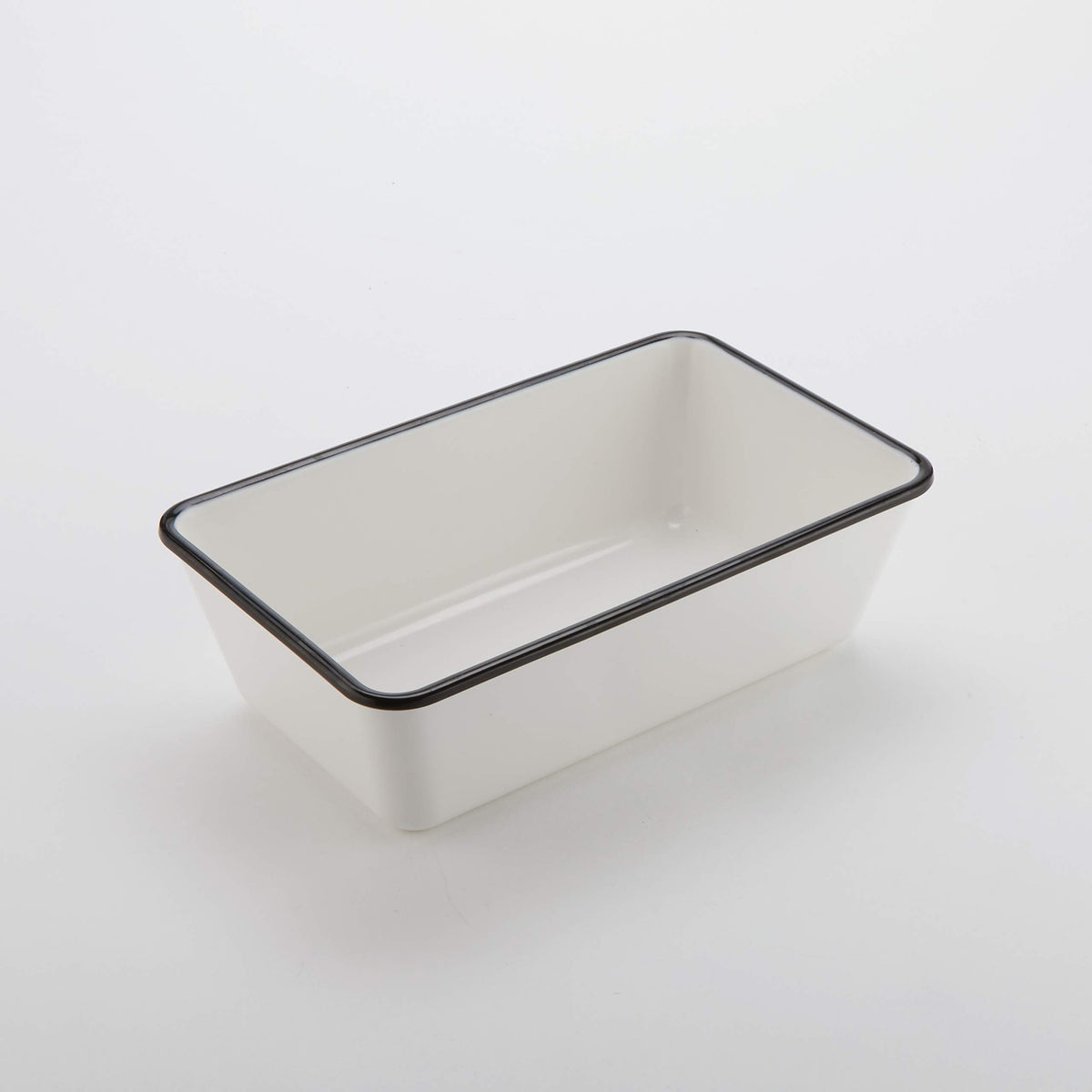 American Metalcraft Black Rimmed/White / 64-Ounces / Classic Serving Bowls