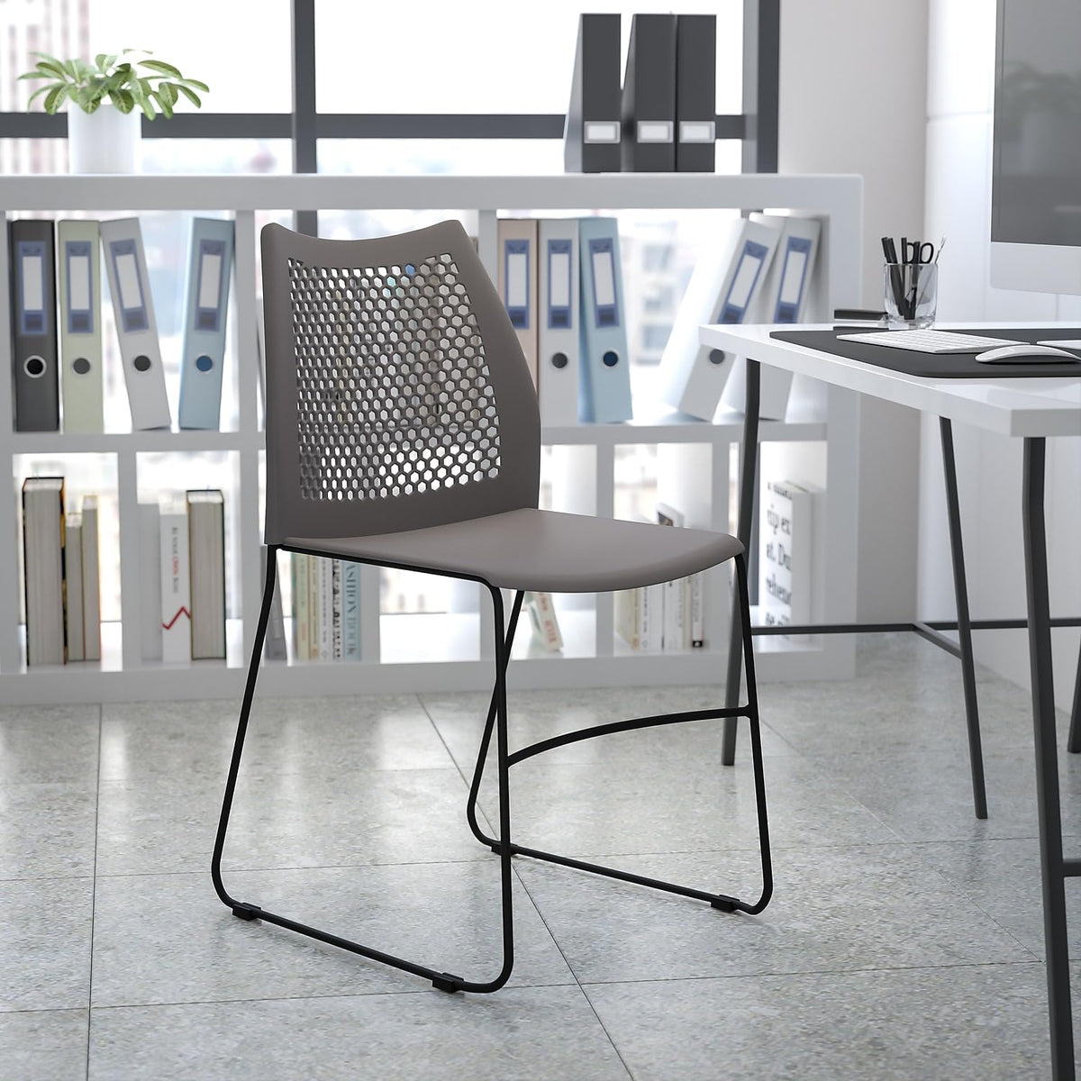 Flash Furniture Grey / Set of 1 / Contemporary Stacking Chairs