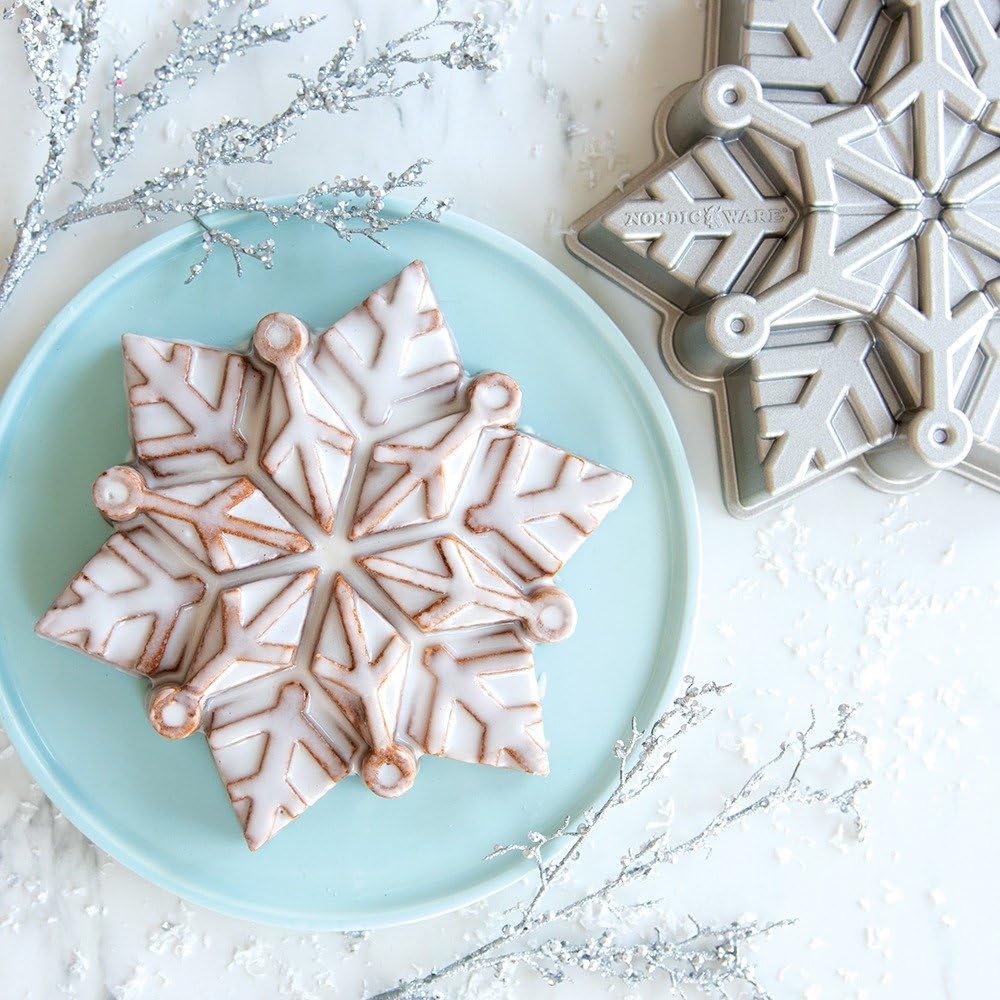 Snowflake Pan by Nordic Ware – 5 cups, Aluminum, Metal, Model 88248