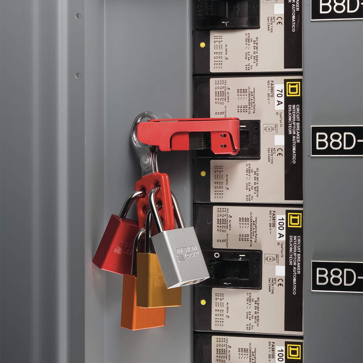 Master Lock 1" Inside Jaw Diameter / 1 / Red Devices