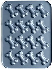 Nordic Ware Formed Puppy Love Treat Pan, 16 Cavities, Twilight Blue