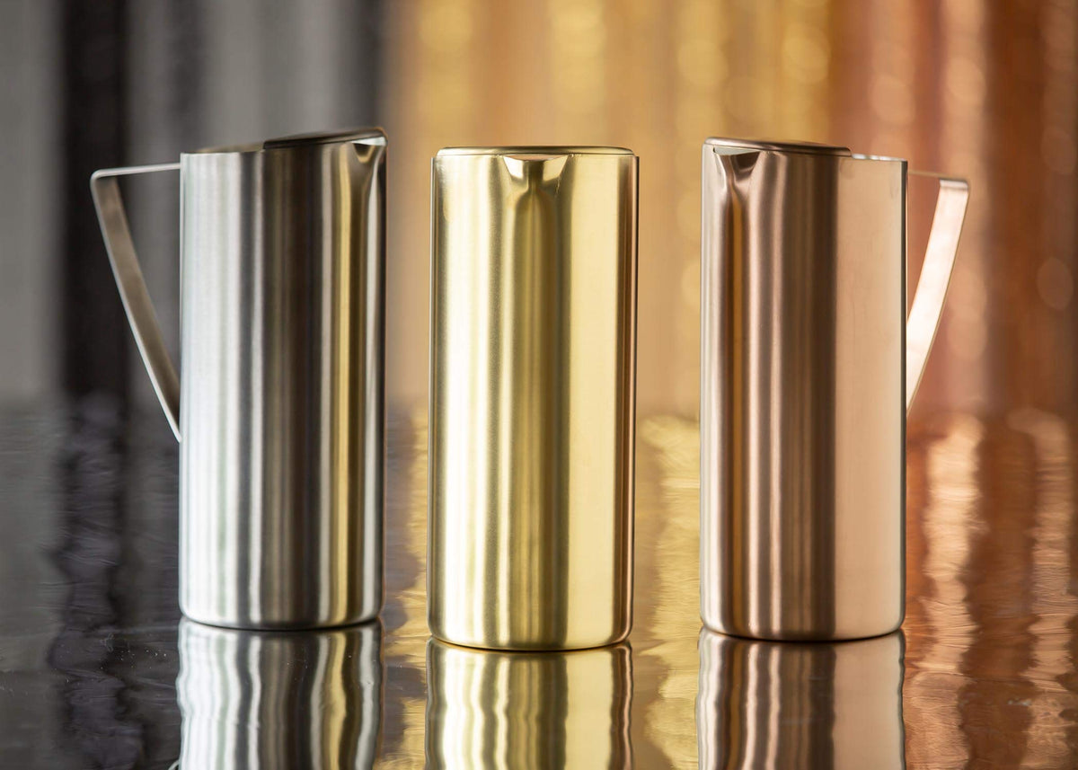 Water Pitcher by Service Ideas – 64 Ounces, 64.0 fluid_ounces, Stainless Steel, Vintage Gold, Model X7025BSVG
