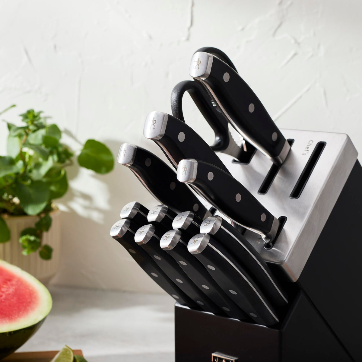 Forged Premio 15-pc Self-Sharpening Knife Block Set by HENCKELS – 15-pc, ZWILLING Stainless Steel, Black, Pack of 16, Model 1036977