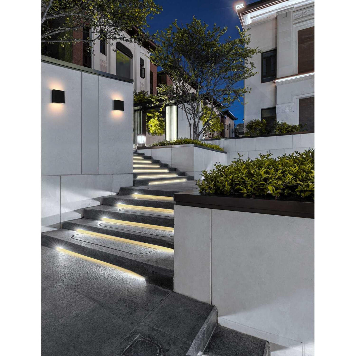 Clyde LED Outdoor Wall Sconce Black by Lighting Design – 8", Aluminum, Black, Model OD507W9BK