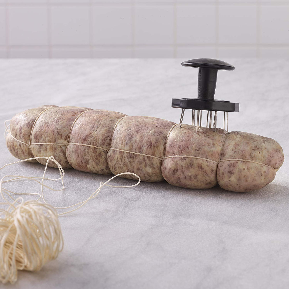 World Cuisine Salami Pricker by PADERNO – 1 5 inch, Black/Silver, Model 42523-00