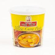 Mae Ploy Thai Yellow Curry Paste 35 Oz - Authentic, Bulk Cooking Paste for Professional Chefs, Rich Turmeric & Exotic Spices, Perfect for Gourmet Thai Cuisine