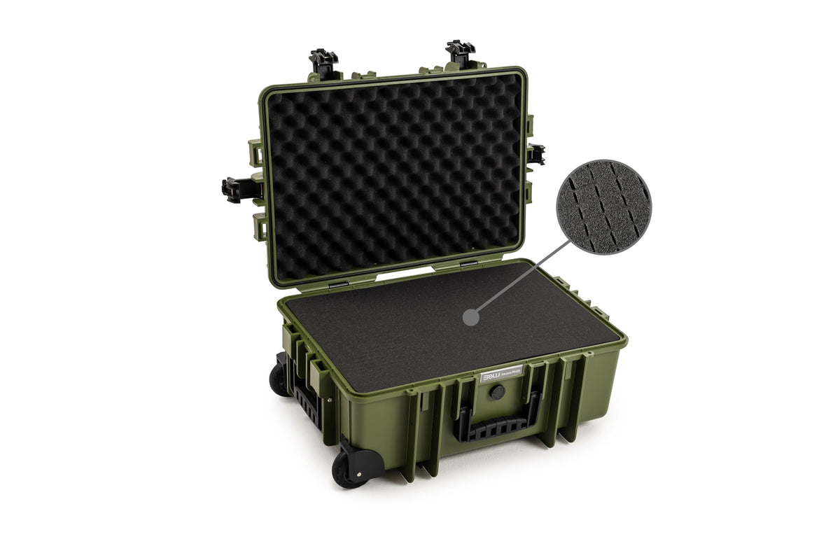 B&W International Bronze Green / Typ 6700 - Innenmaß 53x36x22cm / Cube Foam Hunting