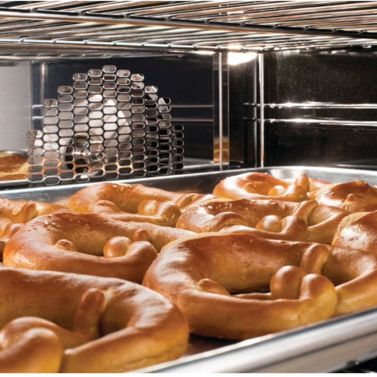 24" Countertop Convection Oven by Moffat – Half Size, 3.0 load, Stainless Steel, Model E22M3